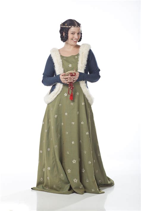 14th century fashion circa 1370 medieval dress medieval clothing