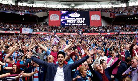 Join now and save on all access. West Ham United: I'm forever blowing bubbles! | Mid-Mid.NL ⚽️
