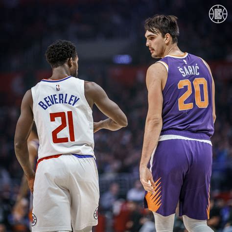 Gallery | Clippers vs. Suns (12.17.19) | Los Angeles Clippers | Los angeles clippers, Los 