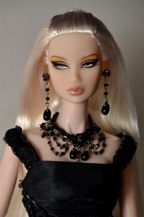 pin by redwine s jewels on fashion of barbie beauties barbie hair fashion royalty dolls doll