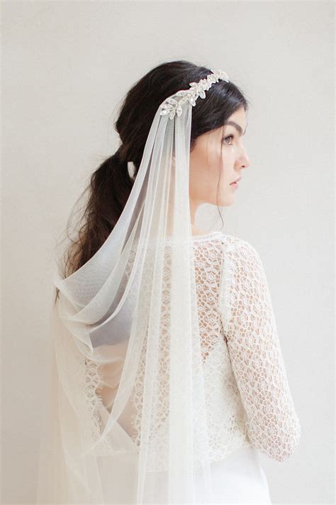 20 Stunning And Unique Wedding Veils You Havent Seen Before Bridal