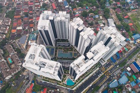 The mixed development concept that kl traders square adopted enhances the landscapes of its surrounding neighbourhood. KL Traders Square | SCP Group
