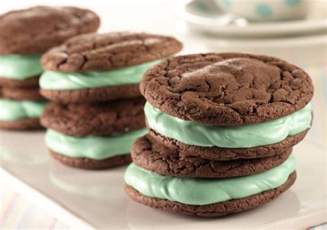 Sour cream, oil, eggs, and buttermilk keep it extremely moist. Chocolate Mint Cookies - cake mix - Duncan Hines recipe ...