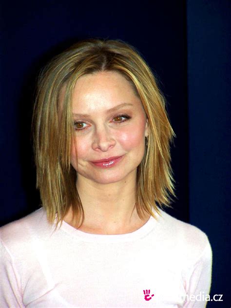 We provide easy how to style tips as well as letting you know which hairstyles will match your face shape, hair texture and hair density. Frisuren Ausprobieren - lestymanprakuler