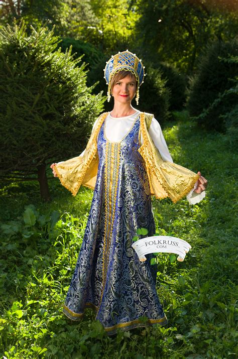 See full list on russiancourses.com Russian traditional slavic dress Sudarinya for woman ...