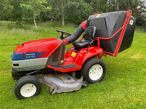 18hp Yanmar Ld18 Ride On Mower With Collector Box Diesel Watch
