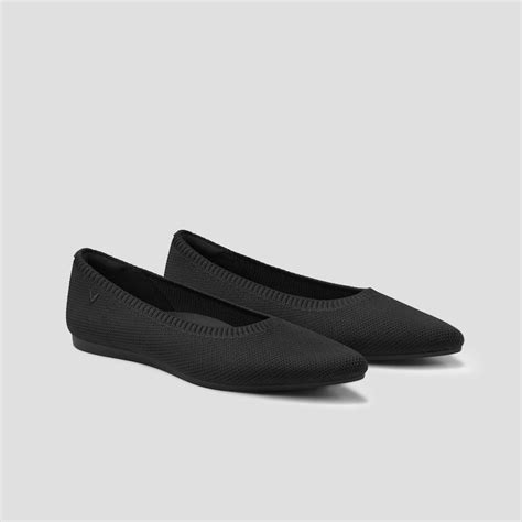 Aria5° Pointed Toe Ballet Flats With Arch Support In Black Vivaia