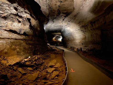 Extended Historic Tour (Self Guided) Mammoth Cave - Right Kind Of Lost