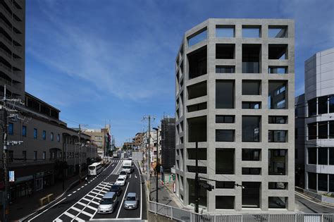 Galería De Edificio Comercial En Nishinomiya T Square Design