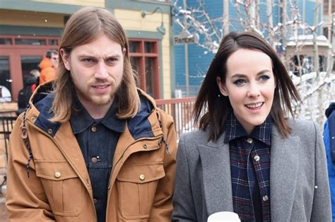 Jena Malone Welcomes Son Ode Mountain Page Six
