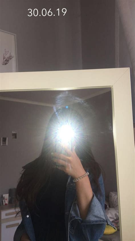 Aesthetic Mirror Selfie Grunge Aesthetic Mirror Selfie