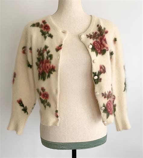 Cropped Angora Cardigan Sweater With Rose Floral Print Vintage 80s