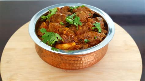 Mutton Curry Kerala Stylenadan Mutton Curry Recipeeasy And Tasty