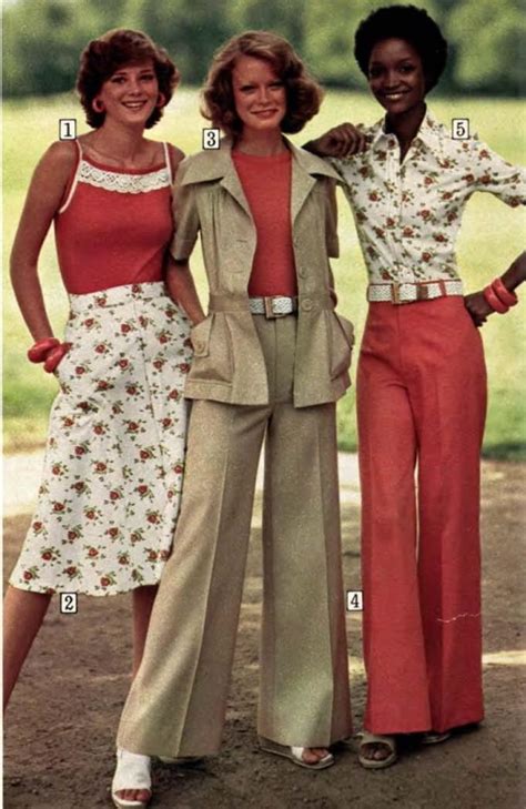 70s Fashion What Did Women Wear In The 1970s