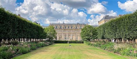 The Palais Royal In Paris And Its Glorious Garden Cosmopoliclan