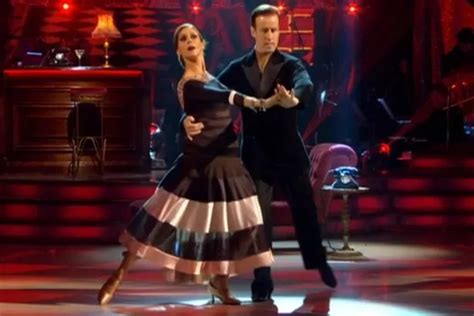 Katie Derham Stuns Strictly Come Dancing With Saucy Tango As She Sexes Up Live Show Mirror Online