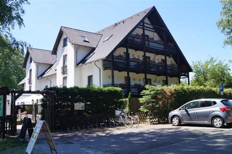 Gemeinde Neuhausen/Spree - Hotel und Gaststätte "Waldhütte"