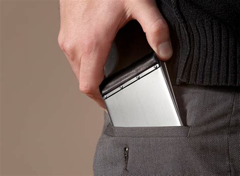 zippo  released  stainless steel wallet   tech