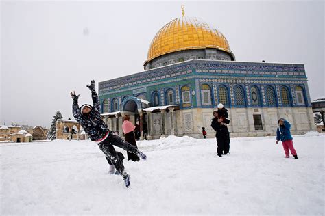 Jerusalem Weather Picture Postcard Pretty Photos Of The Holy Land S Ancient Sites In The Snow