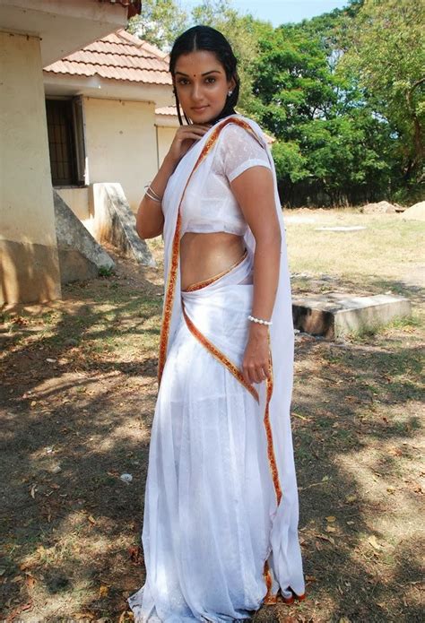 hot and sexy women in saree telegraph