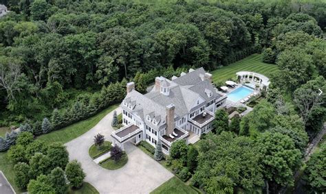 21500 Square Foot Georgian Colonial Mansion In Greenwich Ct Homes