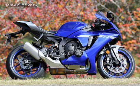 2020 Yamaha Yzf R1 Quick Test Video Review Motojournokris