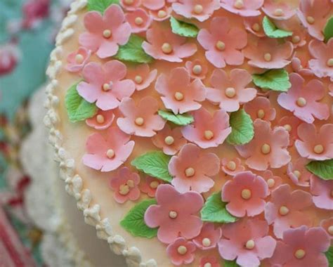 Christinas Birthday Cake Decorated Cake By Magnolia Cakesdecor
