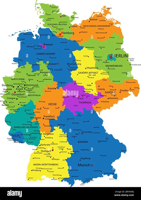 Mapa Político De Alemania Colorido Con Capas Claramente Etiquetadas Y