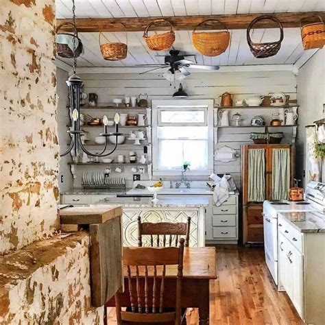 Vintage Farmhouse Kitchen Home Design Ideas