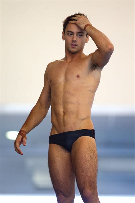Celebrity And Entertainment 25 Superhot Pictures Of British Diver Tom