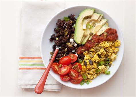 Best protein foods for breakfast. 3 Vegan Breakfasts With 20 g of Protein at Least