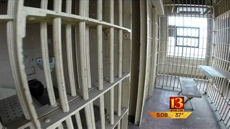 Boone County Jail up for auction - YouTube