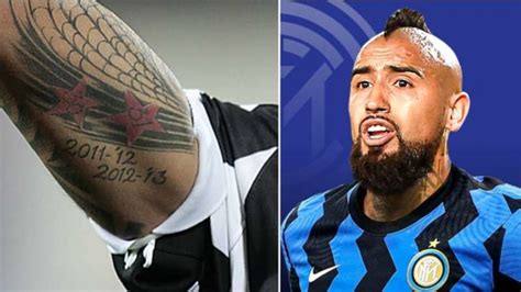 Different crosses, praying hands and other tattoos of a similar kind show his absolute believe in jesus christ. arturo-vidal-tattoo_e0xjjy0kp2hg1hc6g1308jgrx.jpg
