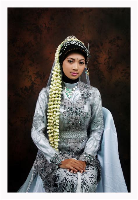 busana pengantin muslimah pengantin adat jawa