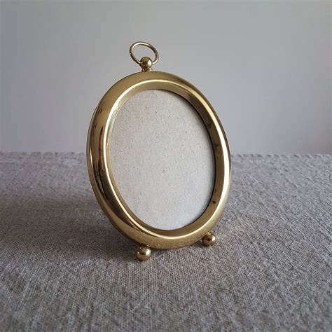 3 X 4 Solid Brass Oval Picture Frame With Hanging Etsy Oval Picture