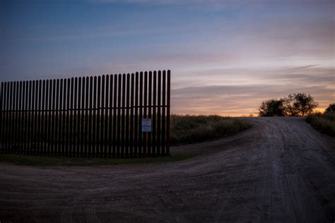 Landowners Refuse To Sell For Trumps Border Wall