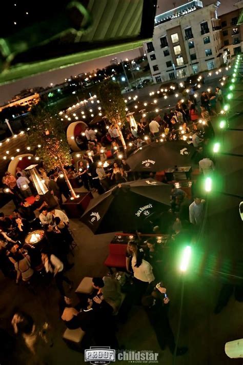 Proof Roof in Houston // bar // lounge // view (With ...