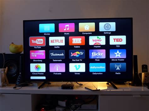 Apple tv 3rd generation (2013) + remote & hdmi cable used great. afifplc: Apple TV 3rd generation review