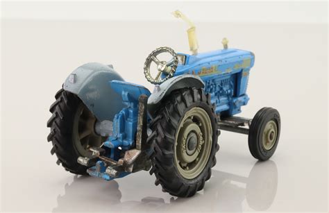 Corgi Toys 67 Ford 5000 Super Major Tractor Blue Grey No Lift Up