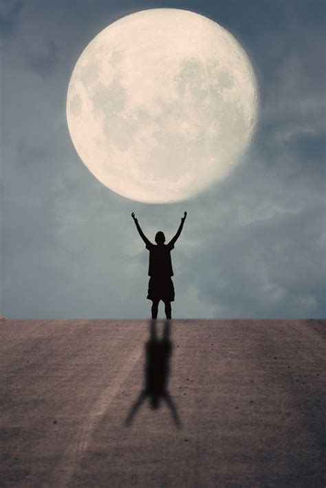 0ce4n G0d Im Gonna Catch The Moon By Adrian Simplysiri Dancing