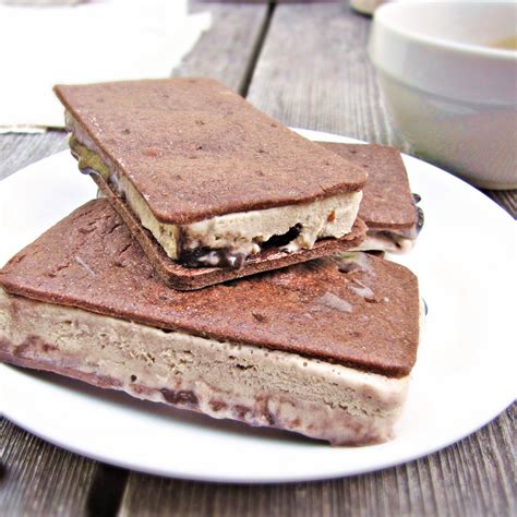 You'll be eating homemade ice cream on the occasion of kartik purnima,, world famous baliyatra,tom and jerry ice cream is going to be inaugurated it's first stall at the kila ground here on. Bailey's Fudge Ripple Ice Cream Sandwiches - Katie at the ...