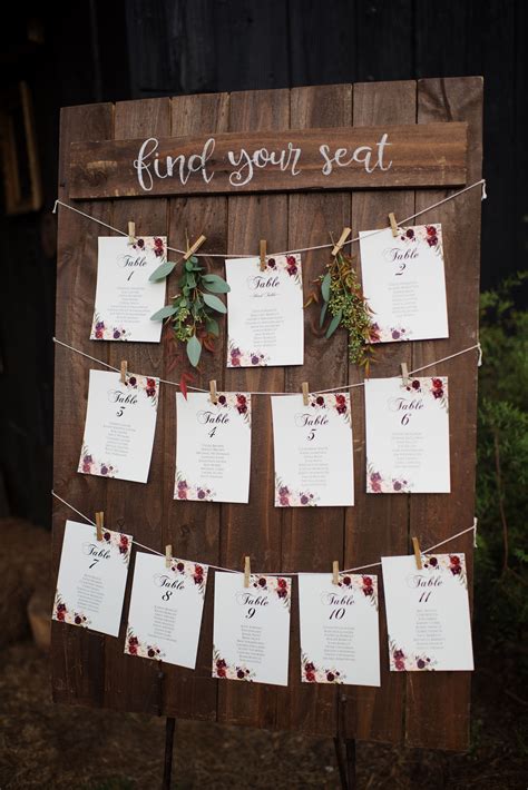 This Seating Chart Is Just Simple And Sweet Cedarwoodweddings 1021