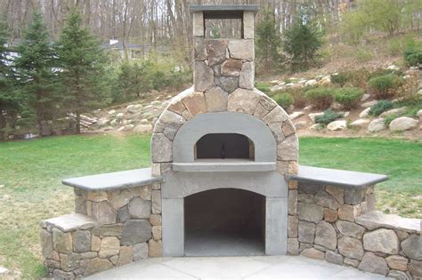 Diy outdoor fireplace and pizza oven fireplace design ideas. Custom Pizza Ovens |Pilato' Artscape | Farifield County Masons