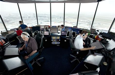 5 Surprising Facts About Air Traffic Control