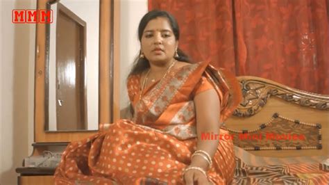 Indian Housewife Aunty Mahi Romance With Security Boy In Bedroom On