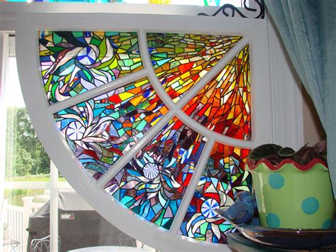 Pin By Art Ed Central On Mosaics Stained Glass Mosaic Stained Glass