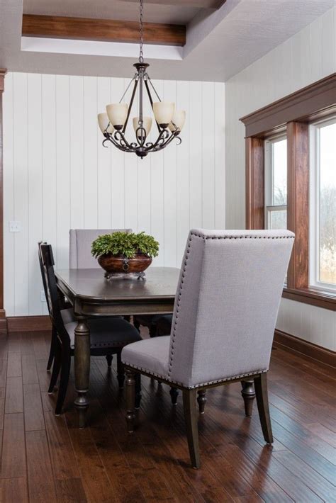 Perhaps more so than its lighter counterpart, dark oak furniture offers rich depth and sophistication. Medium Oak Hardwood Dining Room Flooring | Dining room ...
