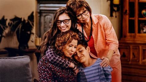 One Day at a Time Season 3: Will Netflix Renew and Release Date - What
