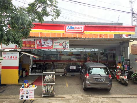 The Curious Case Of Mini Marts And Convenience Stores In Indonesia