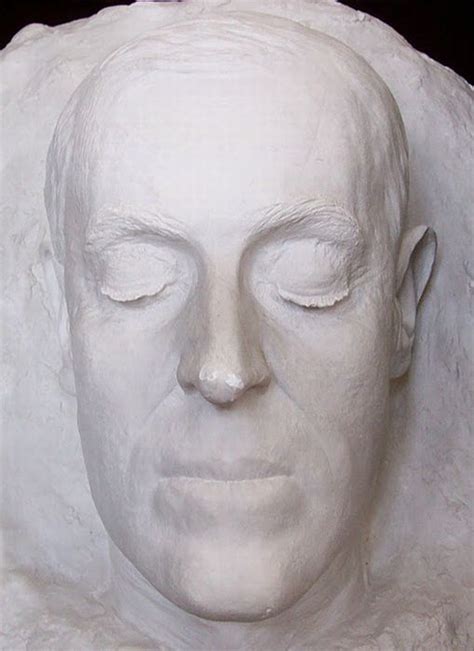 Death Masks Of The Famous People 12 Pics Hourly Updates